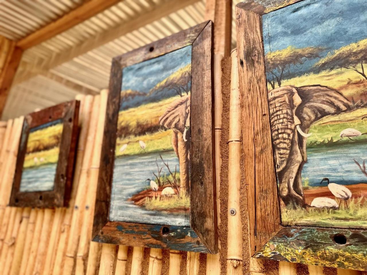 Baker Safari Company Villa Kwangwazi Ngoại thất bức ảnh